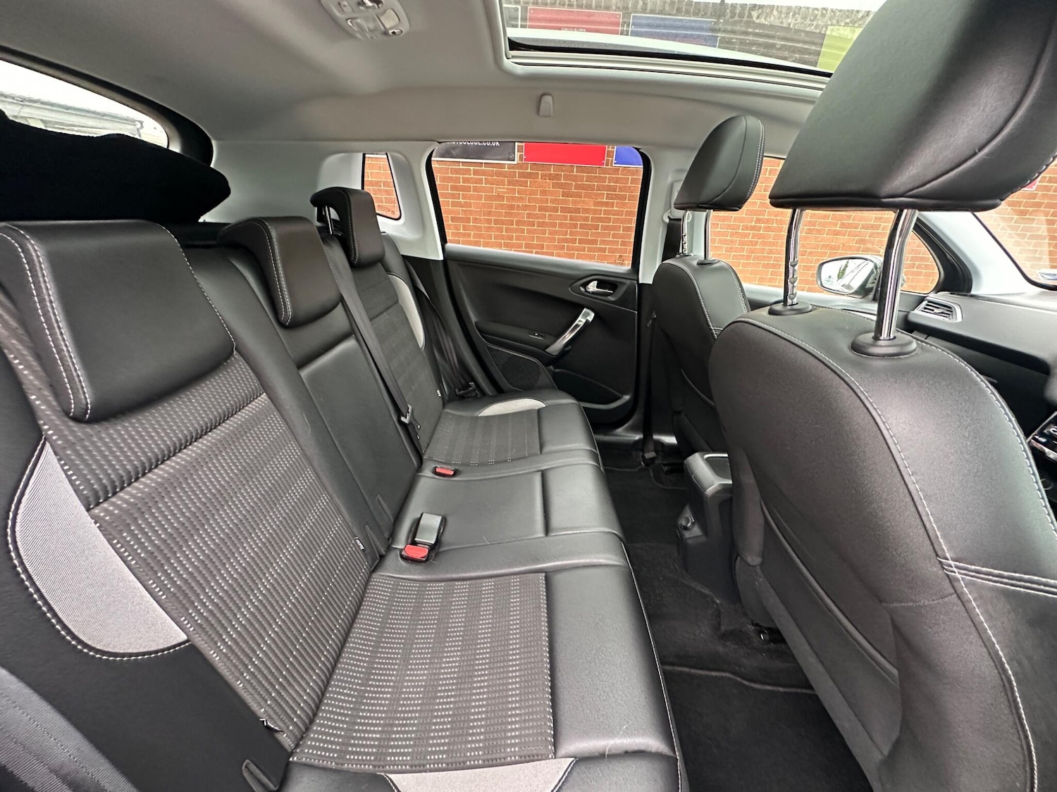 Used Peugeot 2008 2016 for sale - 75977934: Photo 25