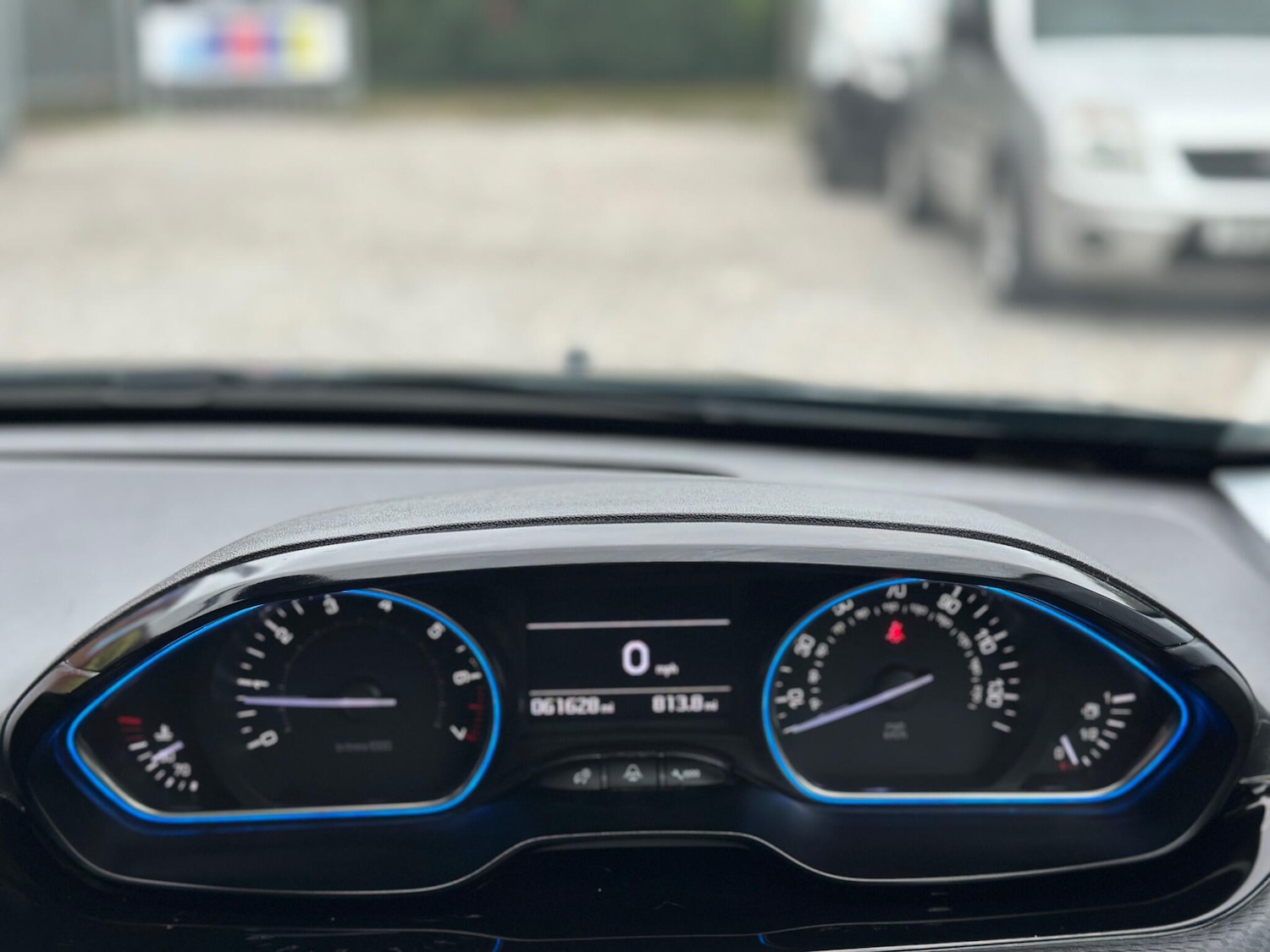 Used Peugeot 2008 2016 for sale - 75977934: Photo 40