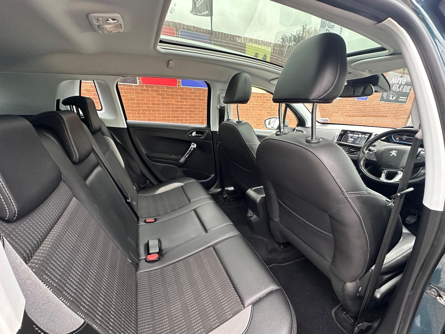 Used Peugeot 2008 2016 for sale - 75977934: Photo 7