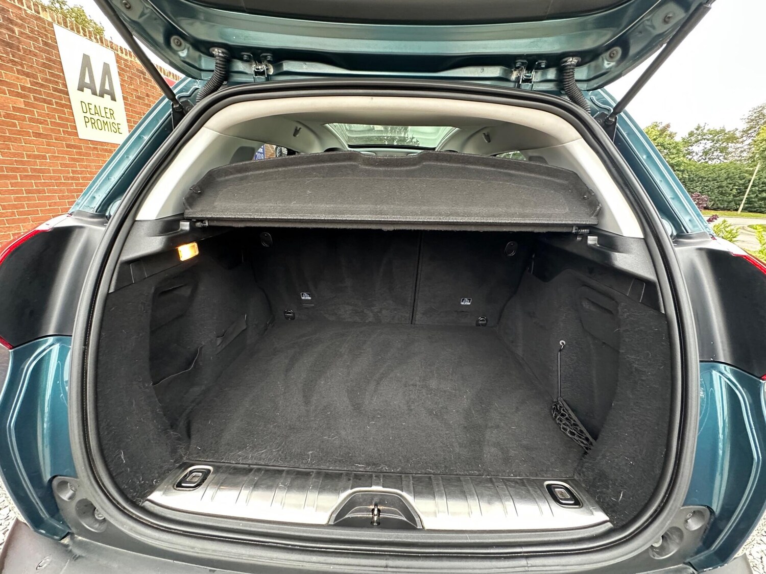 Used Peugeot 2008 2016 for sale - 75977934: Photo 8