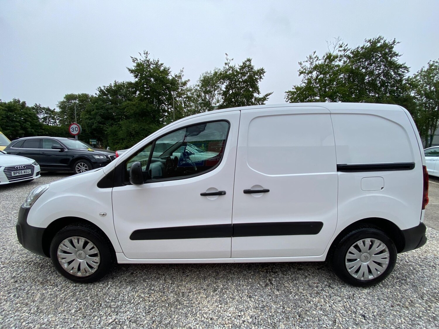 Vehicle 14