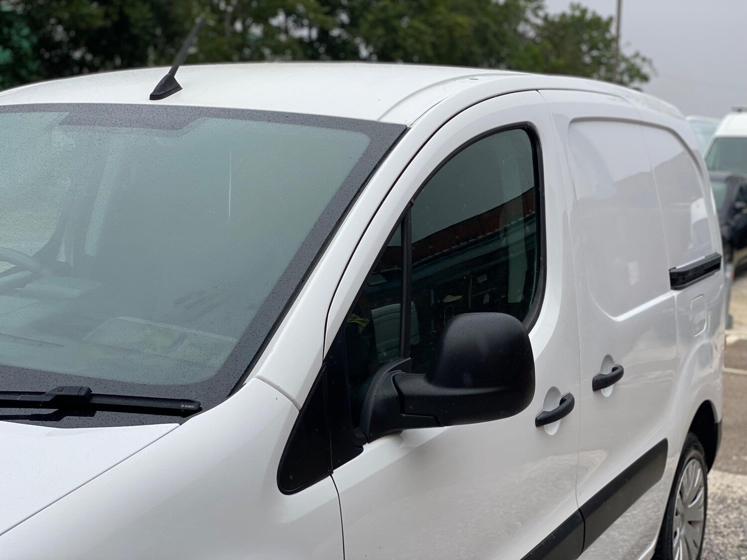 Vehicle 28