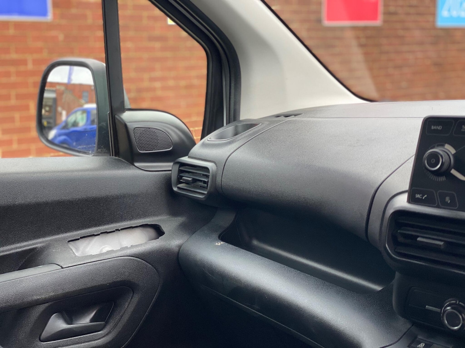 Used Vauxhall Combo 2020 for sale - 77330920: Photo 31