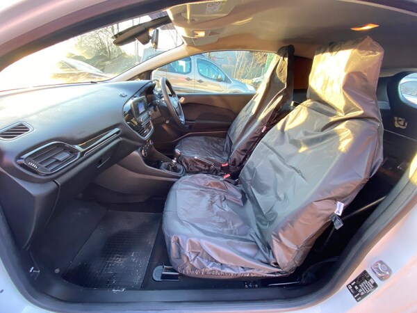 Used Ford Fiesta Van 2019 for sale - 74838537: Photo 24