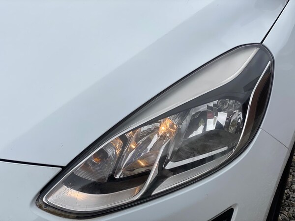 Used Ford Fiesta Van 2019 for sale - 74838537: Photo 30