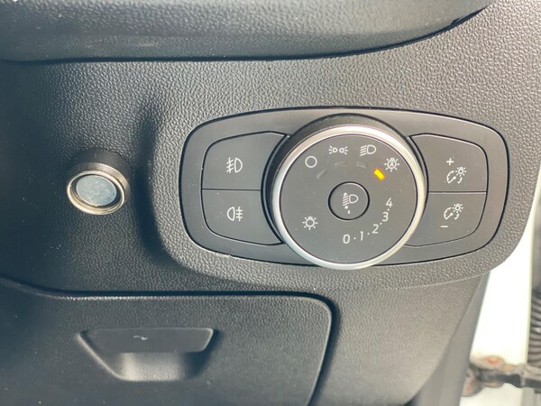 Used Ford Fiesta Van 2019 for sale - 74838537: Photo 39