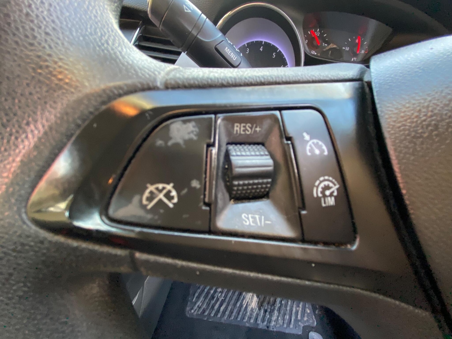 Used Vauxhall Astra 2016 for sale - 77175636: Photo 22