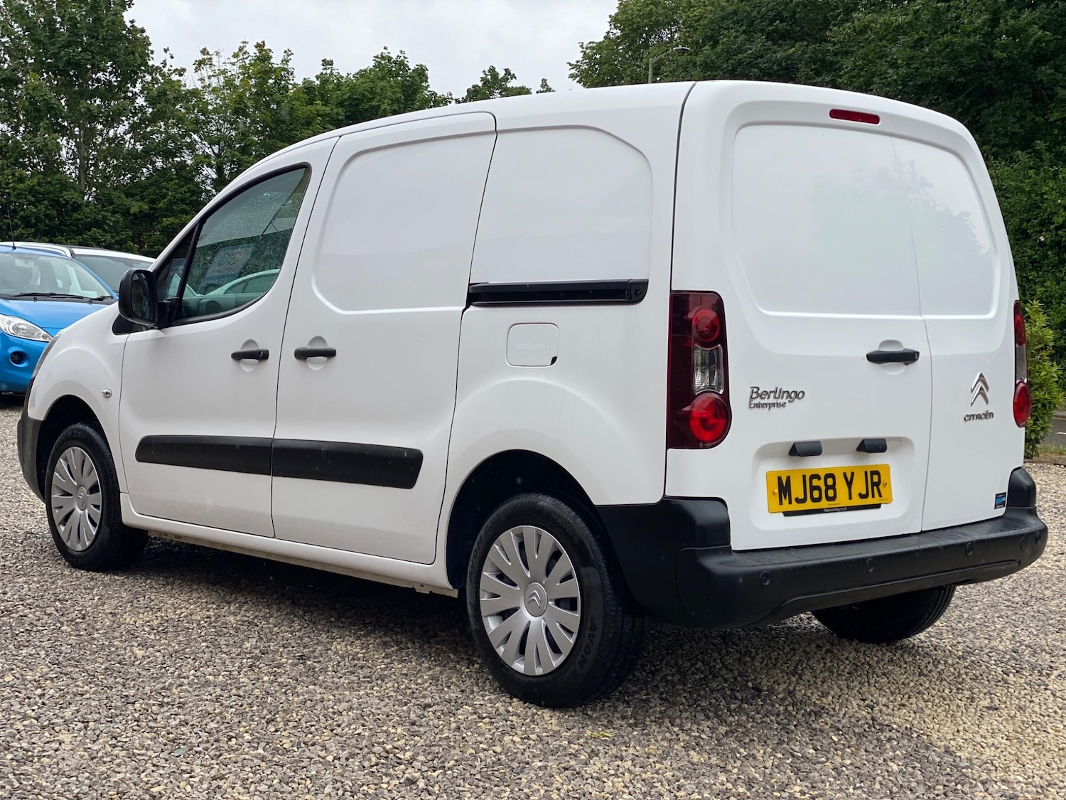 Vehicle 5
