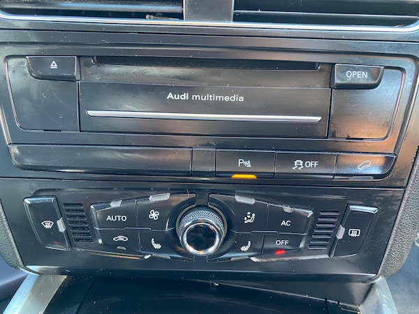 Used Audi Q5 2012 for sale - 75645539: Photo 40