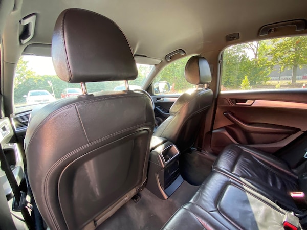 Used Audi Q5 2012 for sale - 75645539: Photo 44
