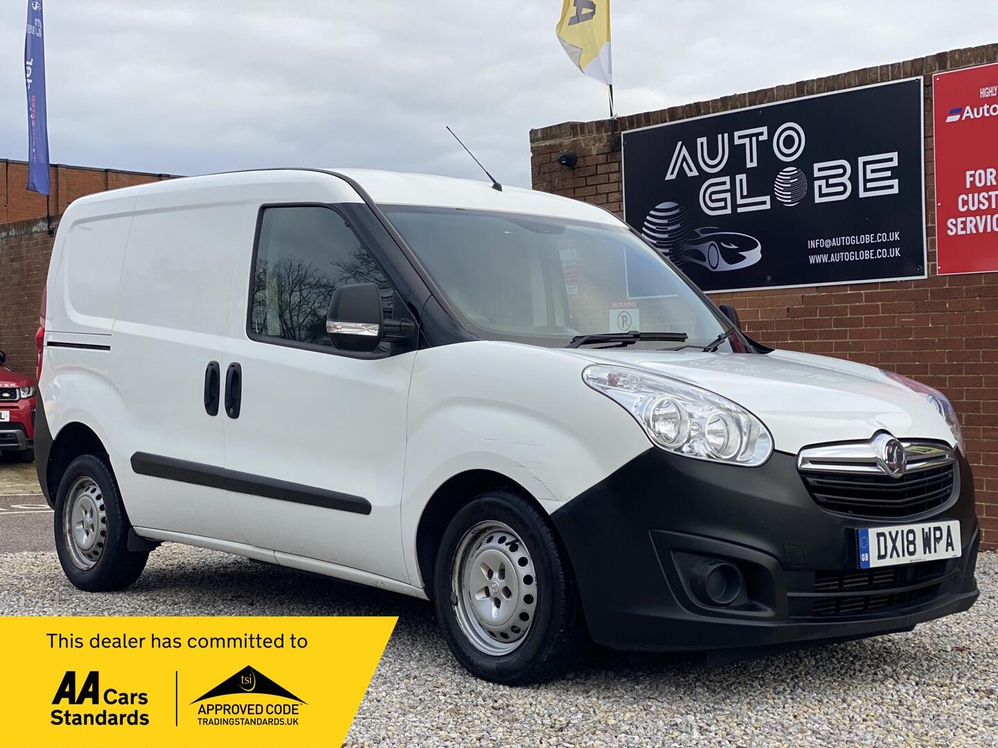 Used Vauxhall Combo 2018 for sale - 76592284: Photo 1
