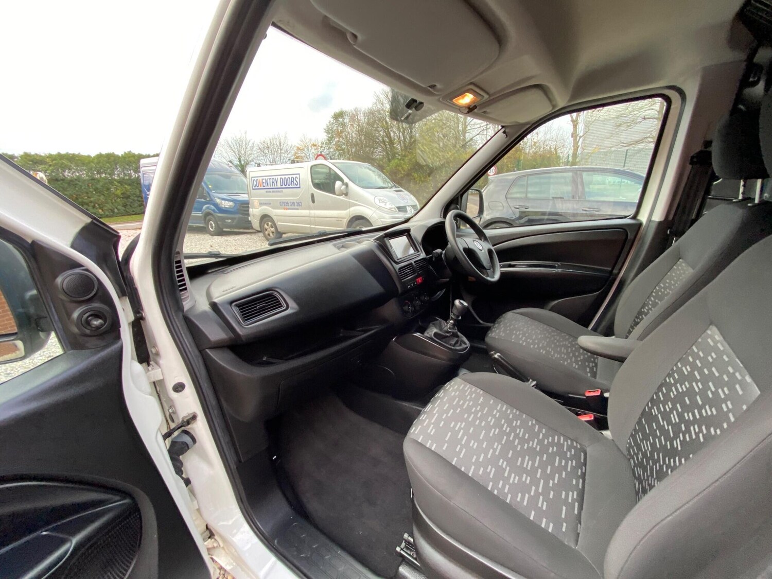 Used Vauxhall Combo 2018 for sale - 76592284: Photo 10