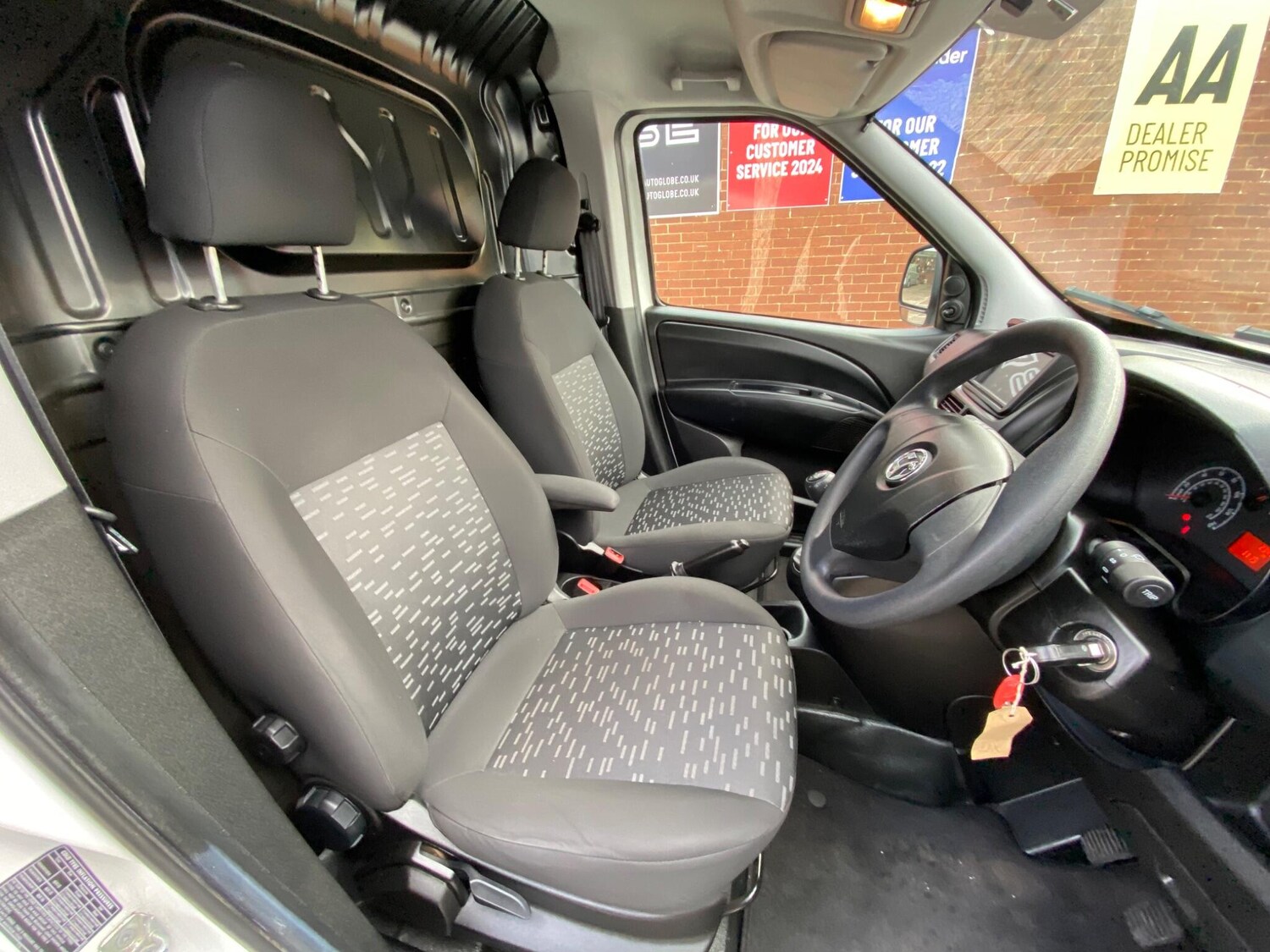 Used Vauxhall Combo 2018 for sale - 76592284: Photo 17
