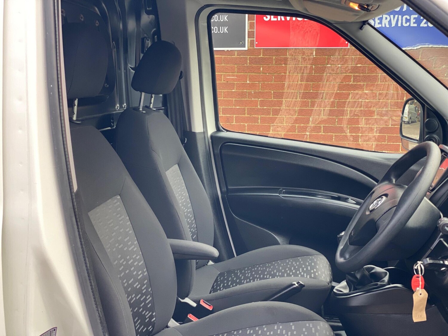 Used Vauxhall Combo 2018 for sale - 76592284: Photo 19