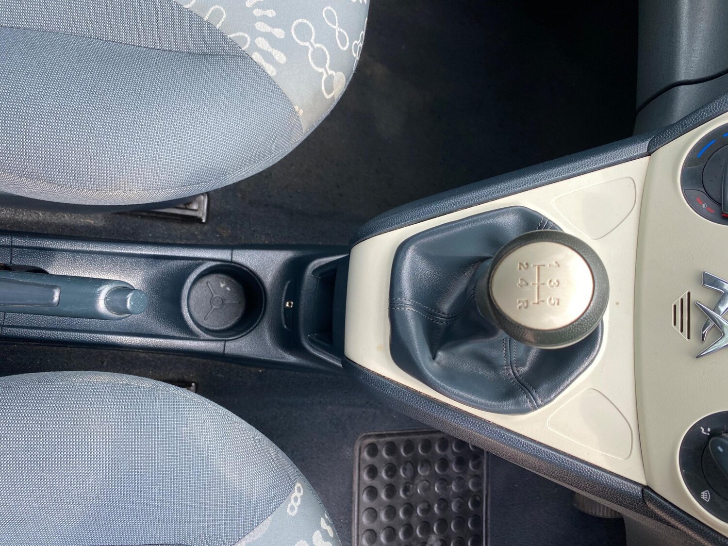 Used Ford Ka 2013 for sale - 76927092: Photo 39