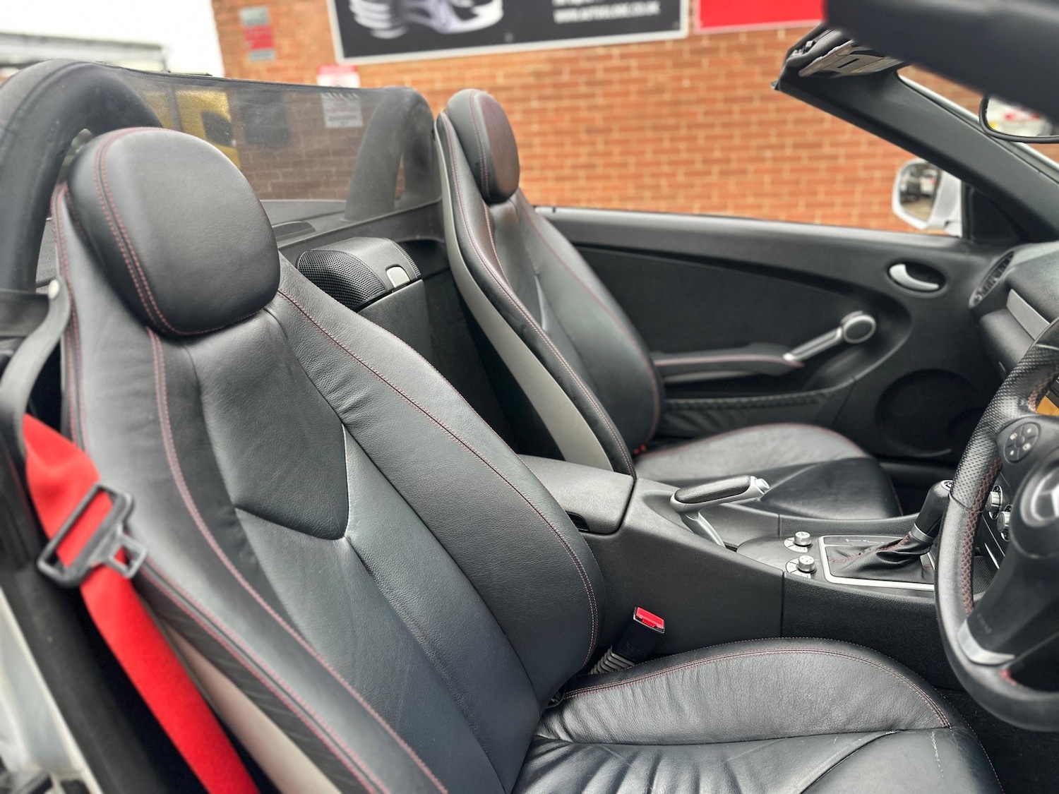 Used Mercedes-Benz SLK 2008 for sale - 76995663: Photo 33