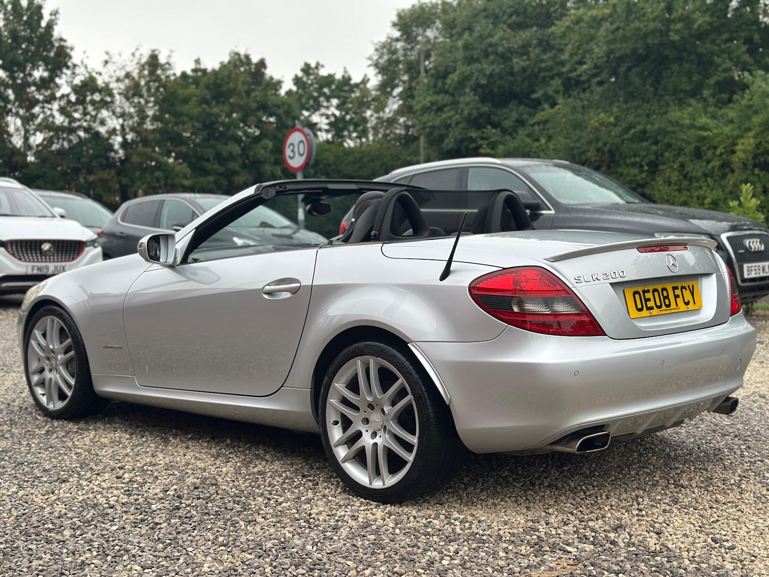 Used Mercedes-Benz SLK 2008 for sale - 76995663: Photo 4