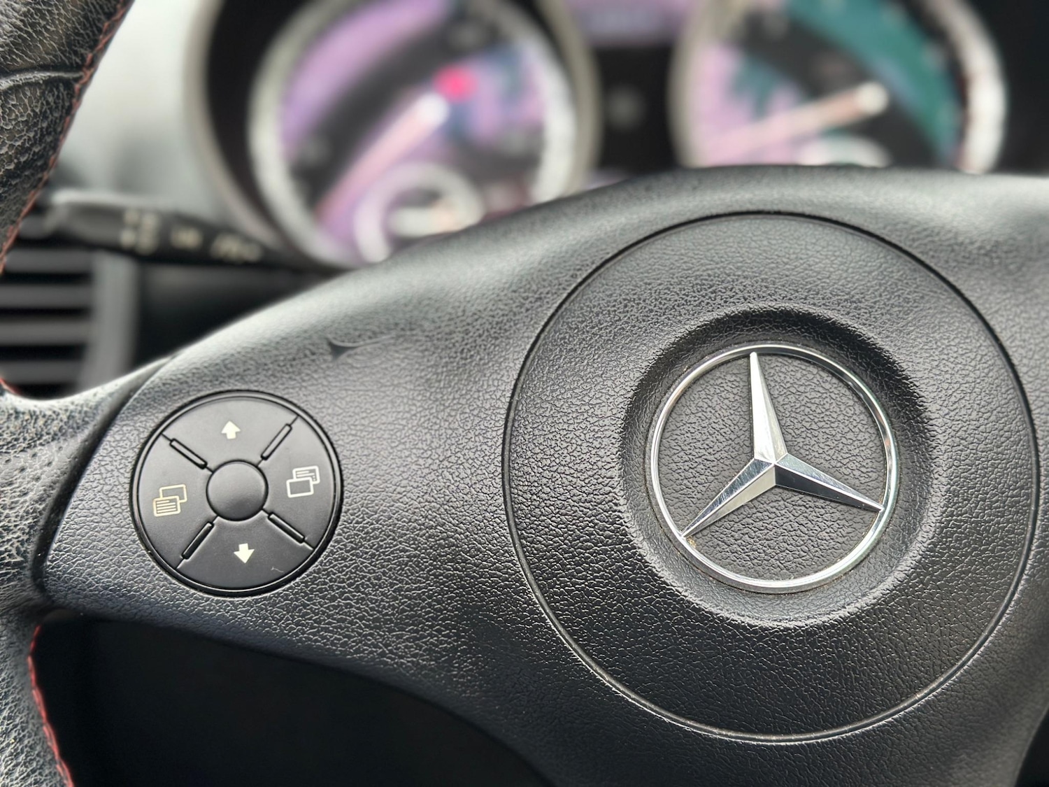 Used Mercedes-Benz SLK 2008 for sale - 76995663: Photo 44