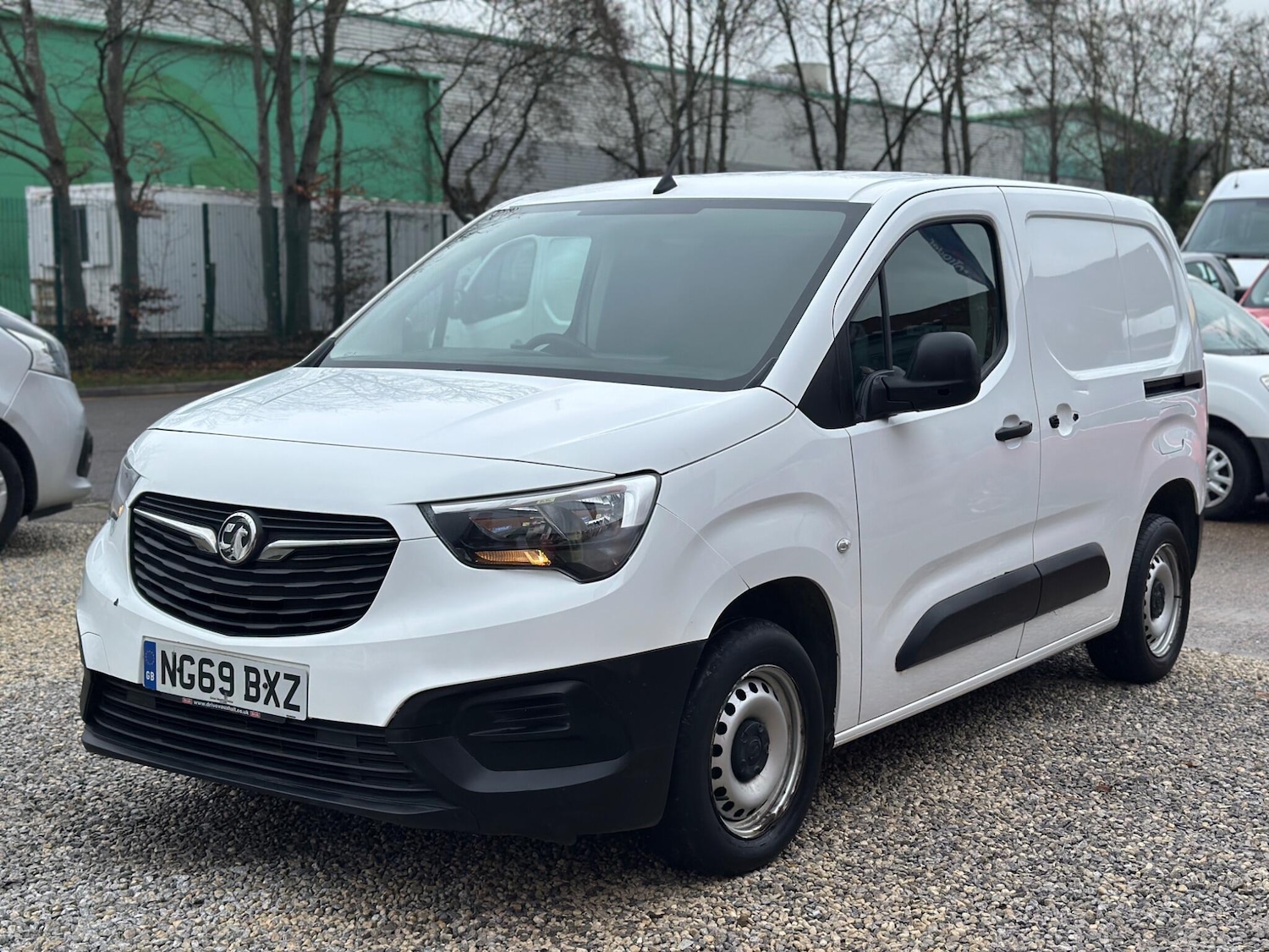 Used Vauxhall Combo for sale - 78214650: Photo 3