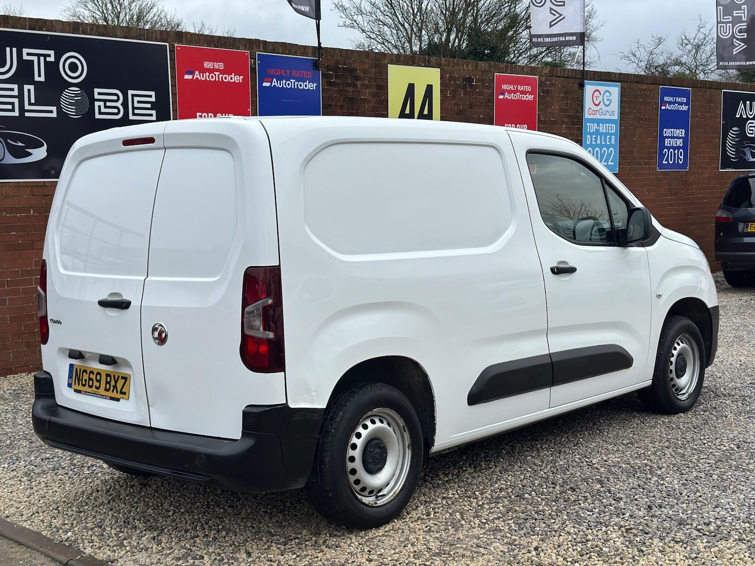 Used Vauxhall Combo for sale - 78214650: Photo 5
