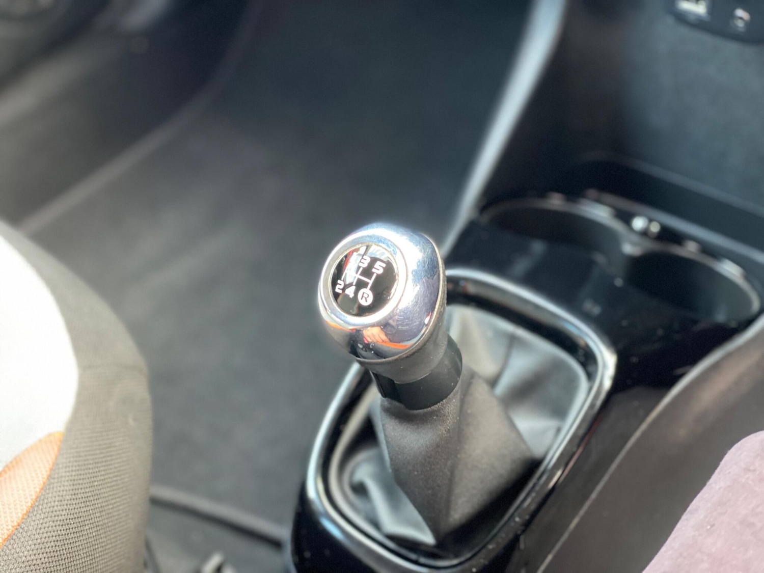 Used Toyota AYGO 2015 for sale - 76337668: Photo 19