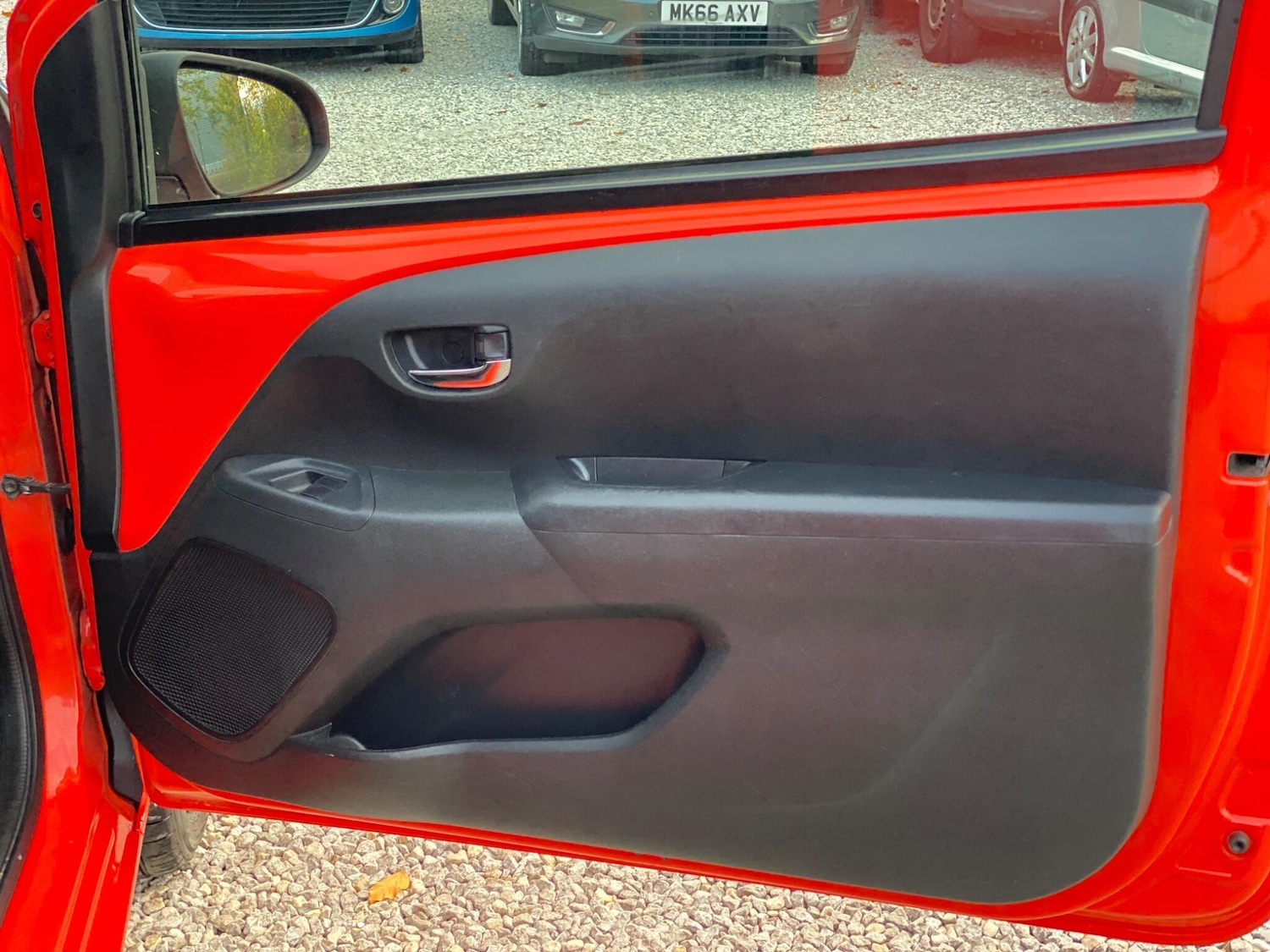 Used Toyota AYGO 2015 for sale - 76337668: Photo 30