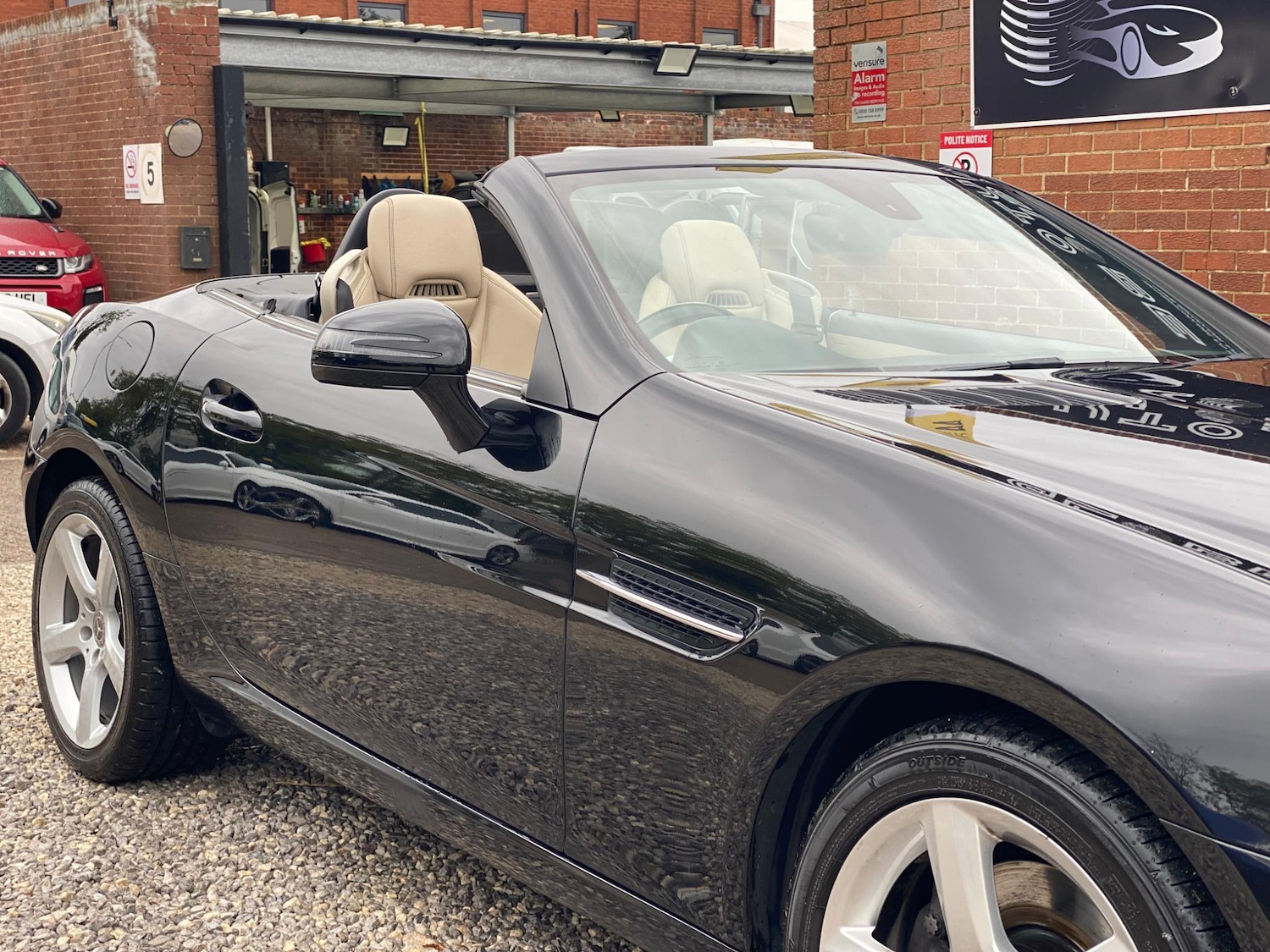 Used Mercedes-Benz SLK 2014 for sale - 76136462: Photo 11