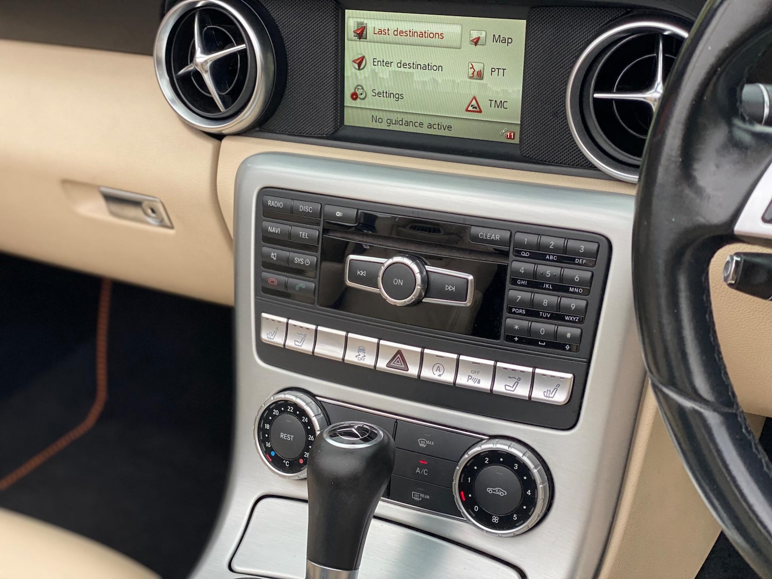 Used Mercedes-Benz SLK 2014 for sale - 76136462: Photo 40