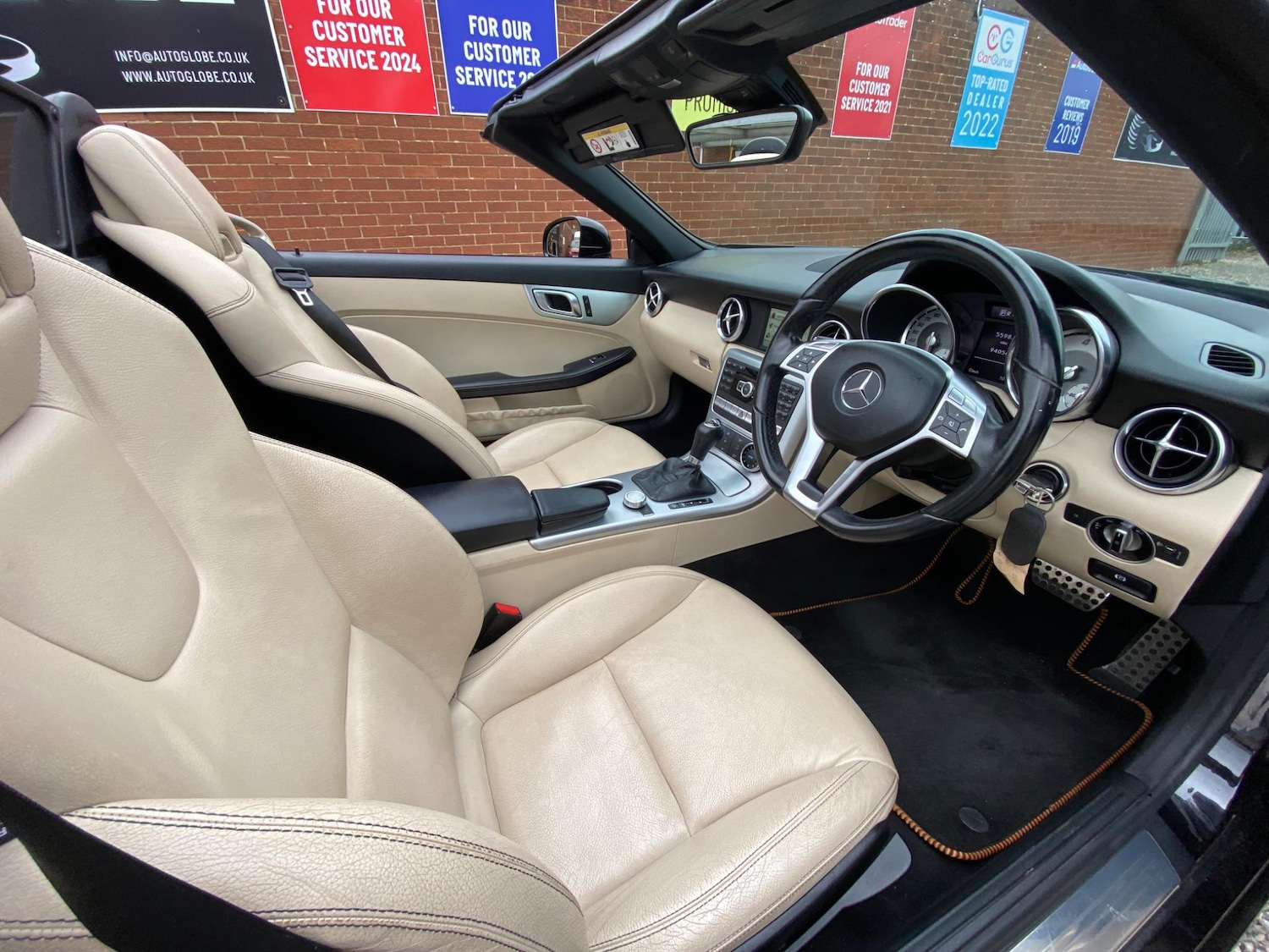 Used Mercedes-Benz SLK 2014 for sale - 76136462: Photo 6
