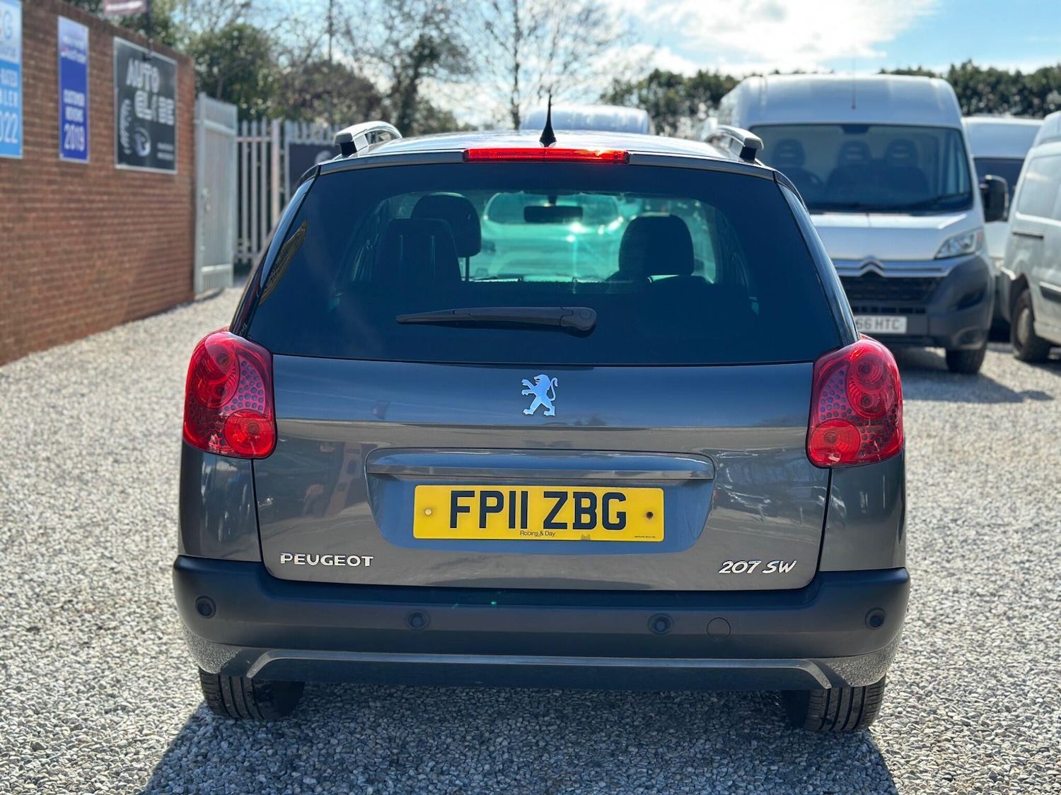 Used Peugeot 207 2011 for sale - 78020402: Photo 14