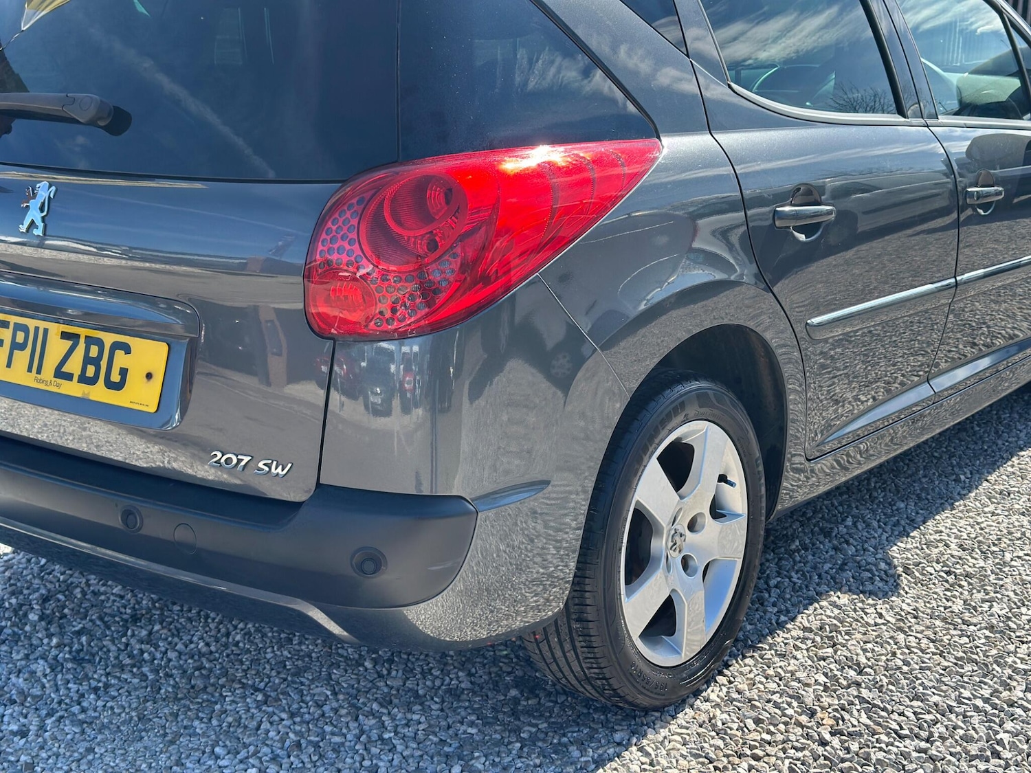 Used Peugeot 207 2011 for sale - 78020402: Photo 17