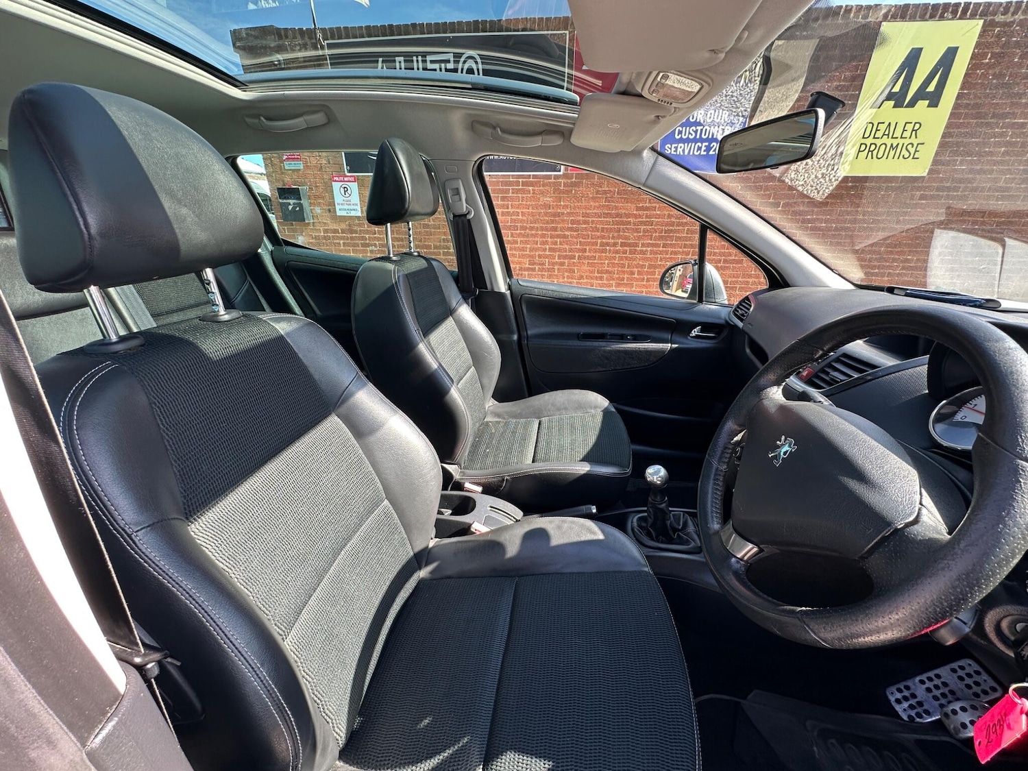 Used Peugeot 207 2011 for sale - 78020402: Photo 29