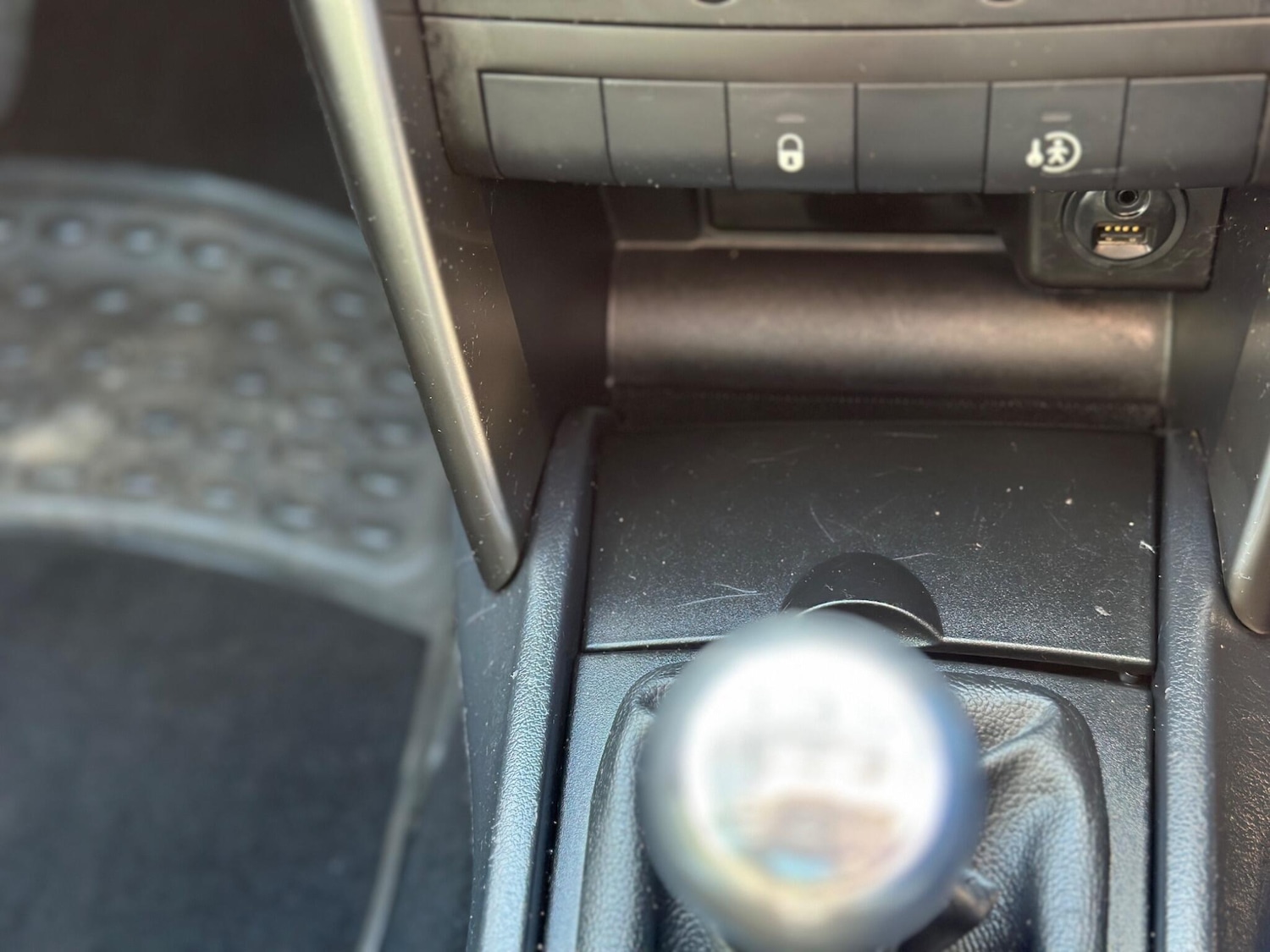 Used Peugeot 207 2011 for sale - 78020402: Photo 48