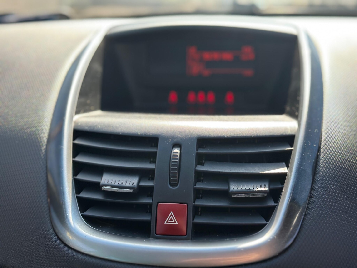 Used Peugeot 207 2011 for sale - 78020402: Photo 50