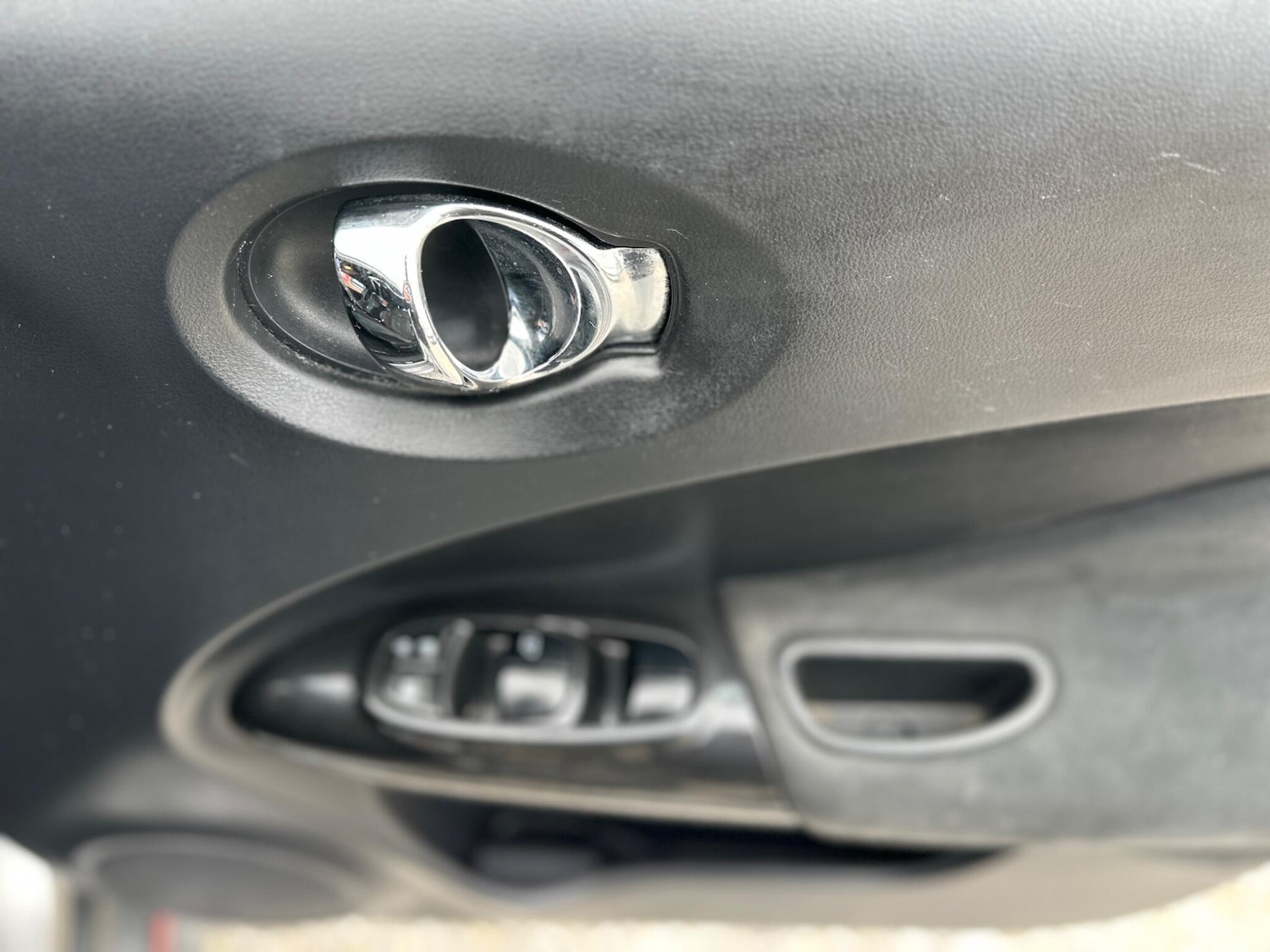 Used Nissan Juke 2015 for sale - 77646603: Photo 31