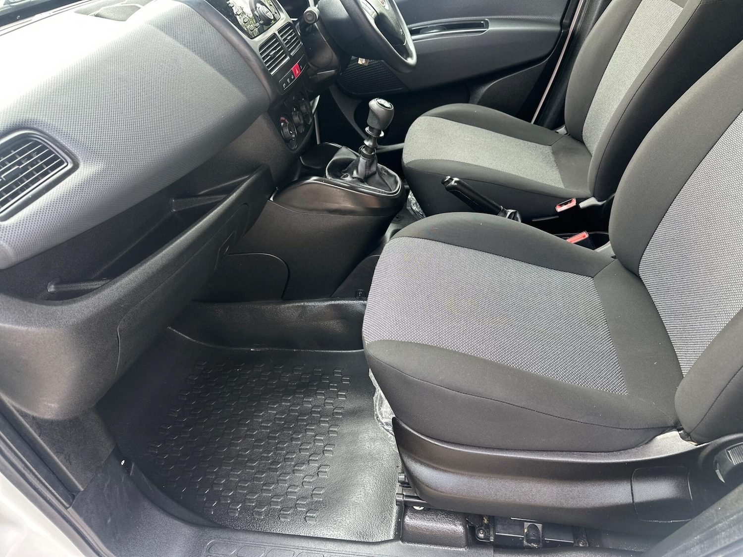 Used Fiat Doblo 2021 for sale - 76987743: Photo 44