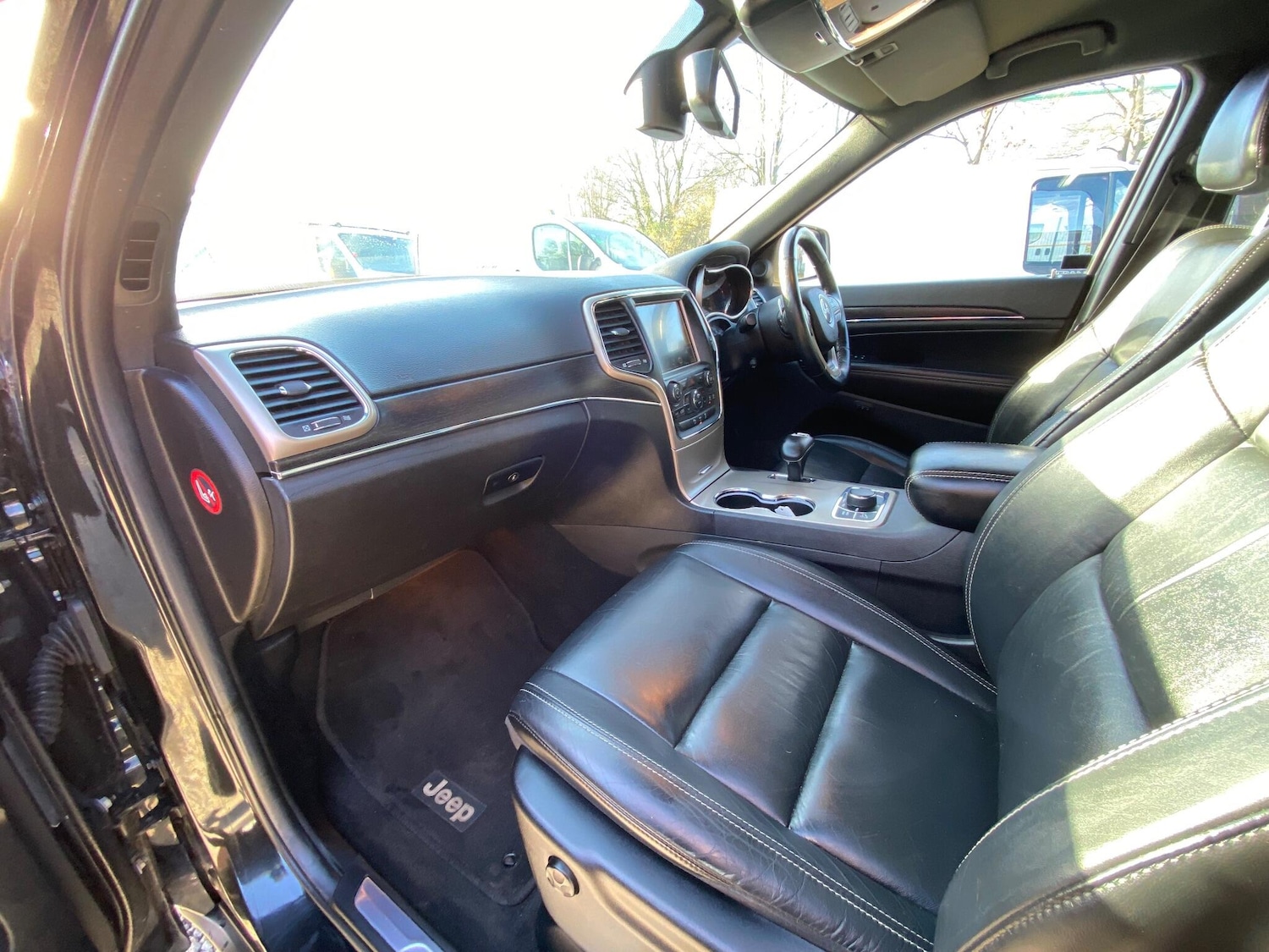 Used Jeep Grand Cherokee 2013 for sale - 76865639: Photo 32