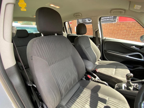 Used Vauxhall Zafira Tourer 2015 for sale - 75478069: Photo 14