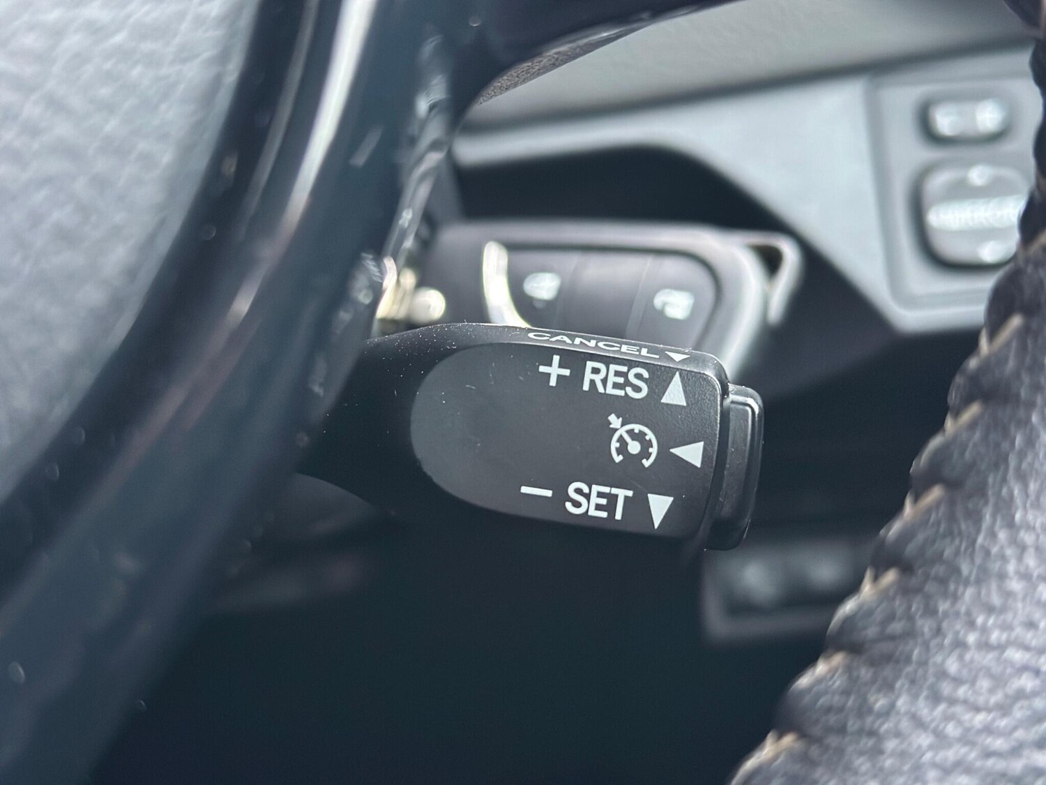 Used Toyota Yaris 2019 for sale - 77074115: Photo 50