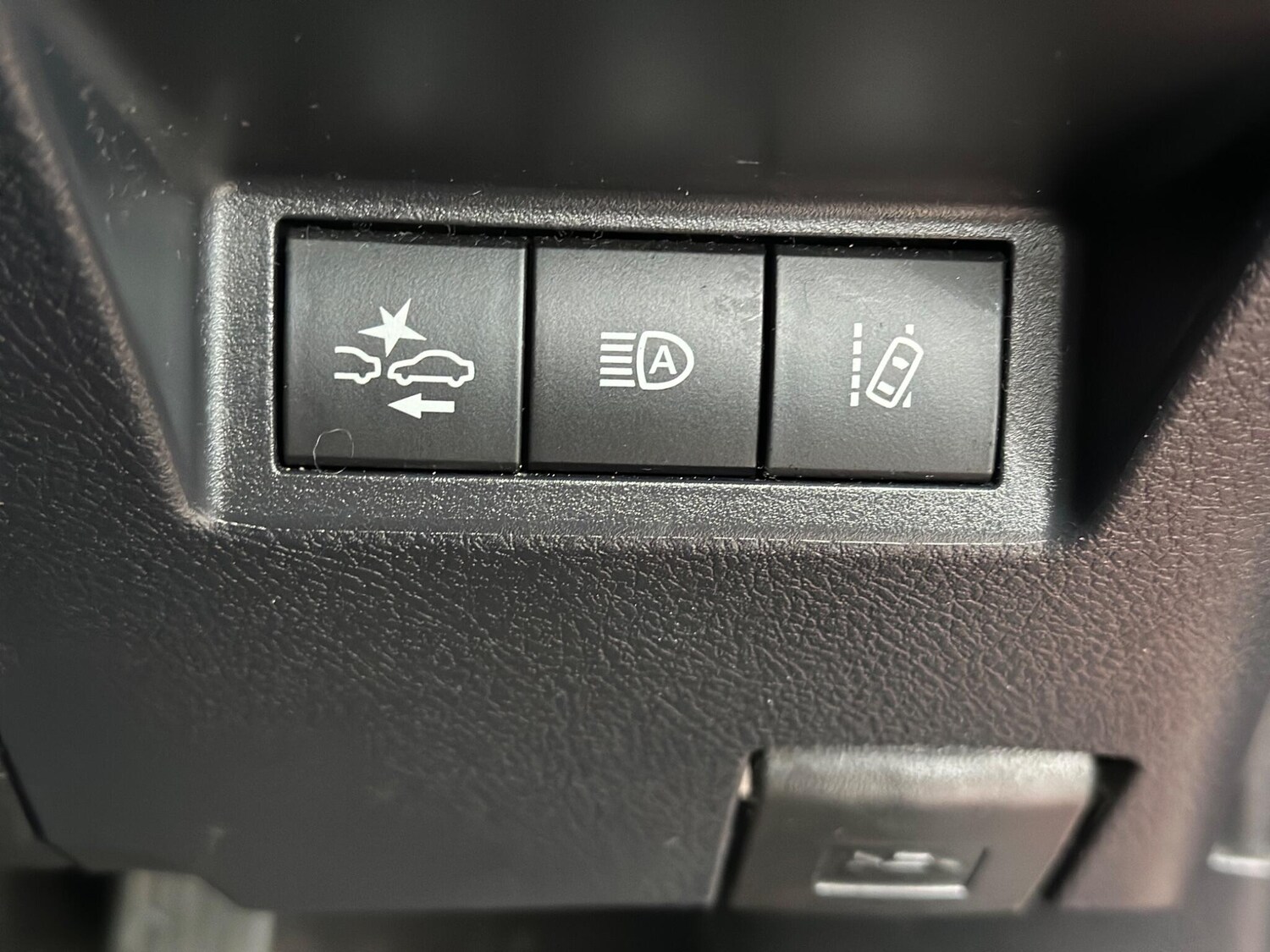 Used Toyota Yaris 2019 for sale - 77074115: Photo 56