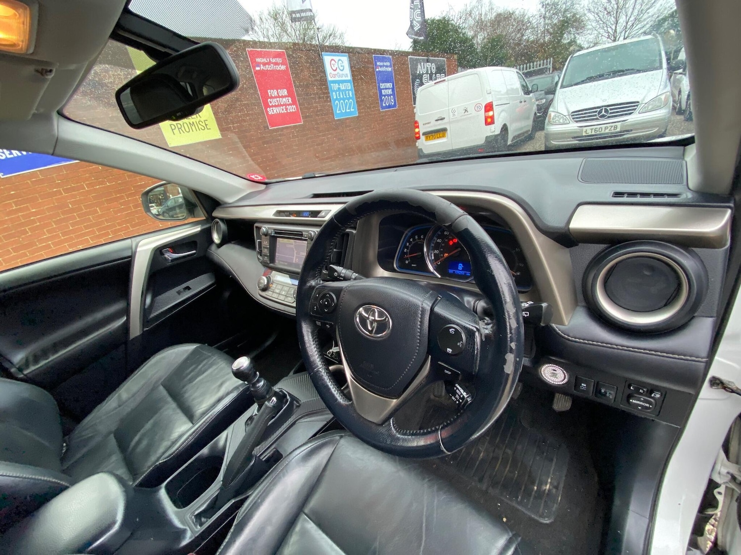 Used Toyota RAV4 2013 for sale - 76866247: Photo 8