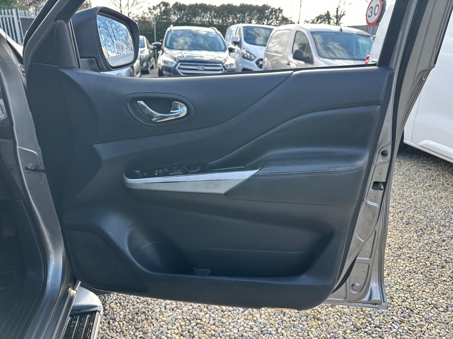 Used Nissan Navara 2017 for sale - 77441031: Photo 18