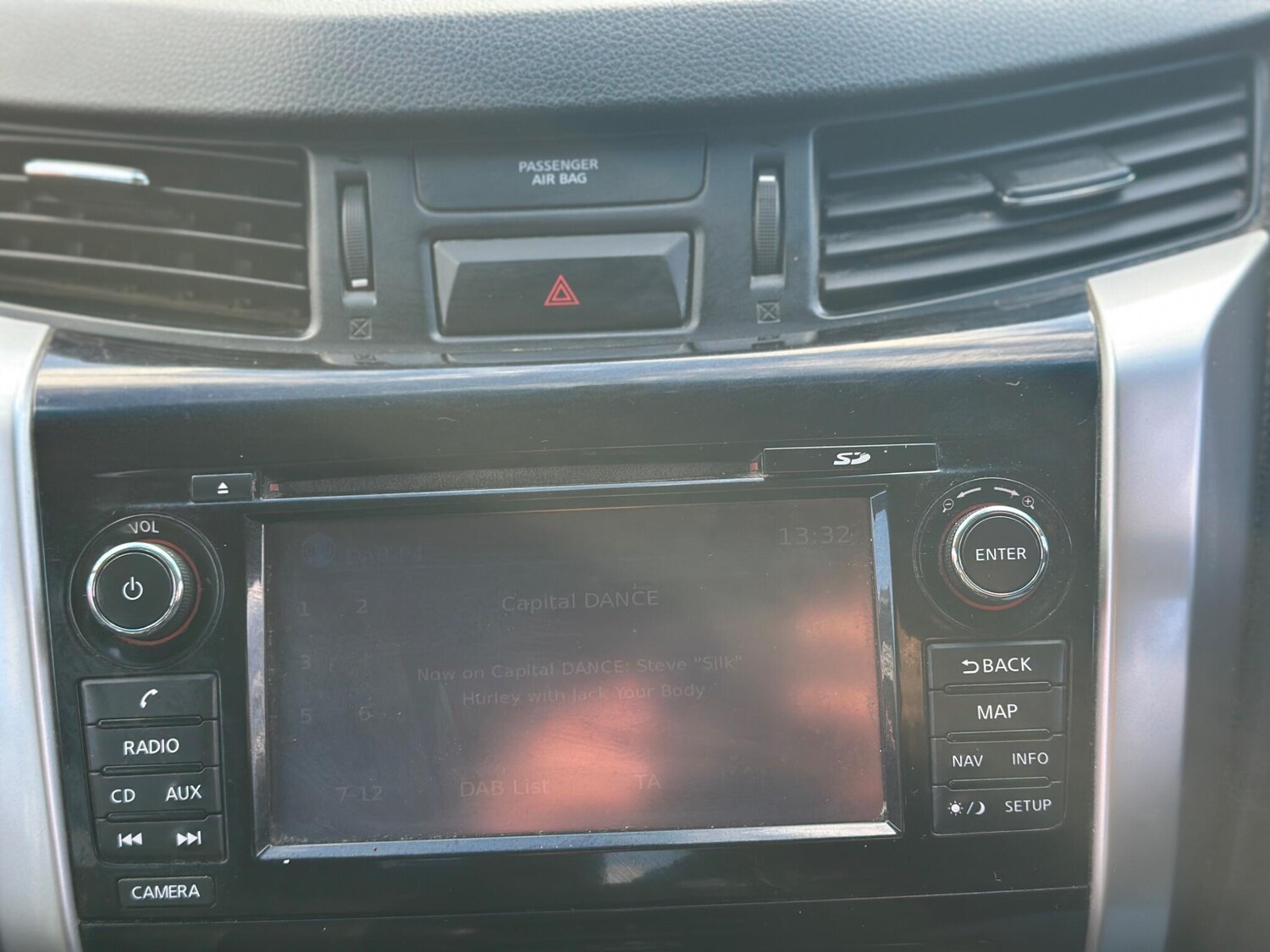 Used Nissan Navara 2017 for sale - 77441031: Photo 41