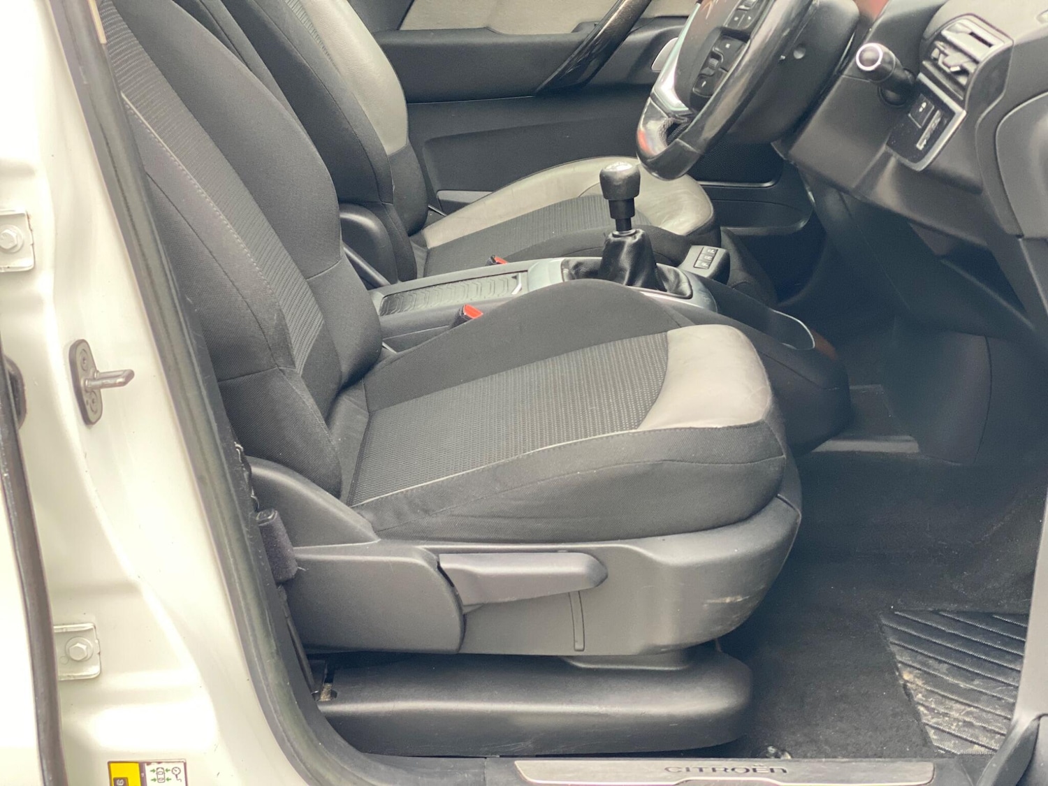 Used Citroen C4 Grand Picasso 2014 for sale - 76899675: Photo 24