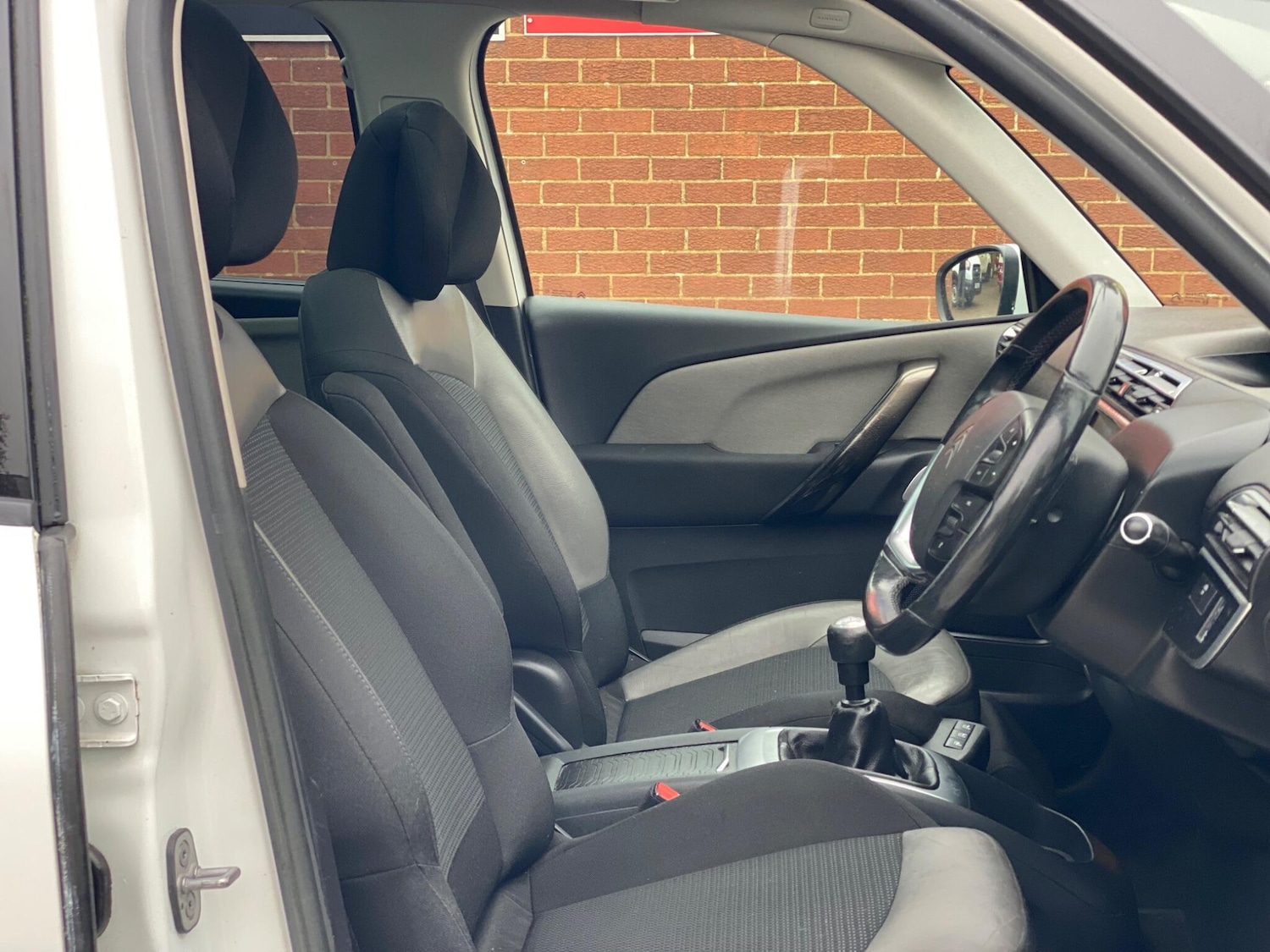 Used Citroen C4 Grand Picasso 2014 for sale - 76899675: Photo 27