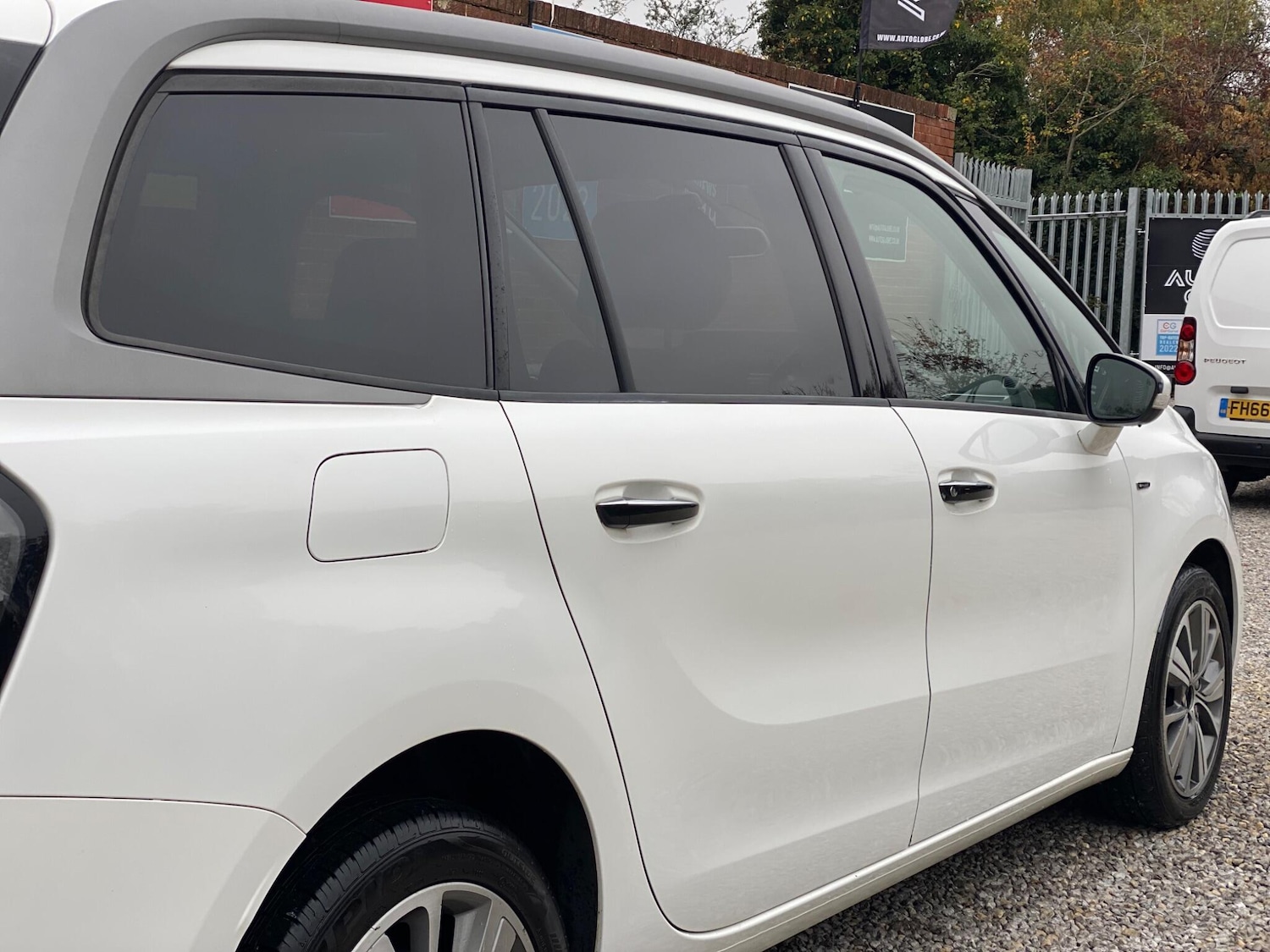 Used Citroen C4 Grand Picasso 2014 for sale - 76899675: Photo 65