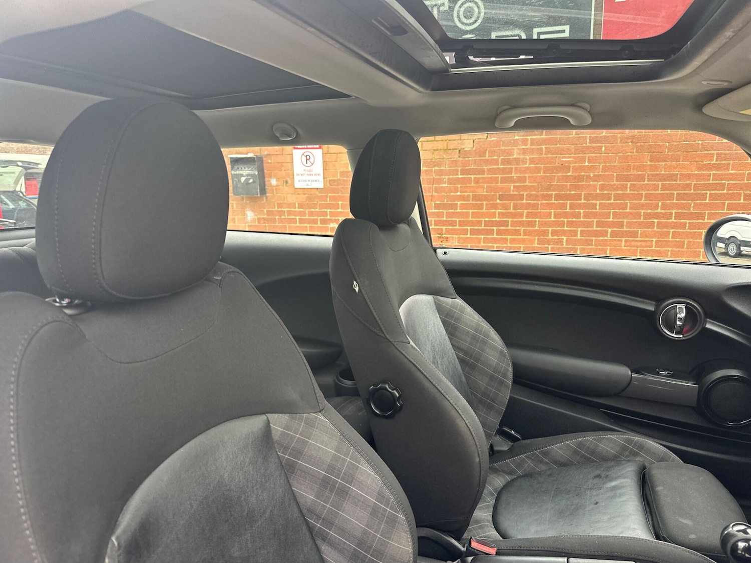 Used MINI Hatch 2014 for sale - 77982281: Photo 13