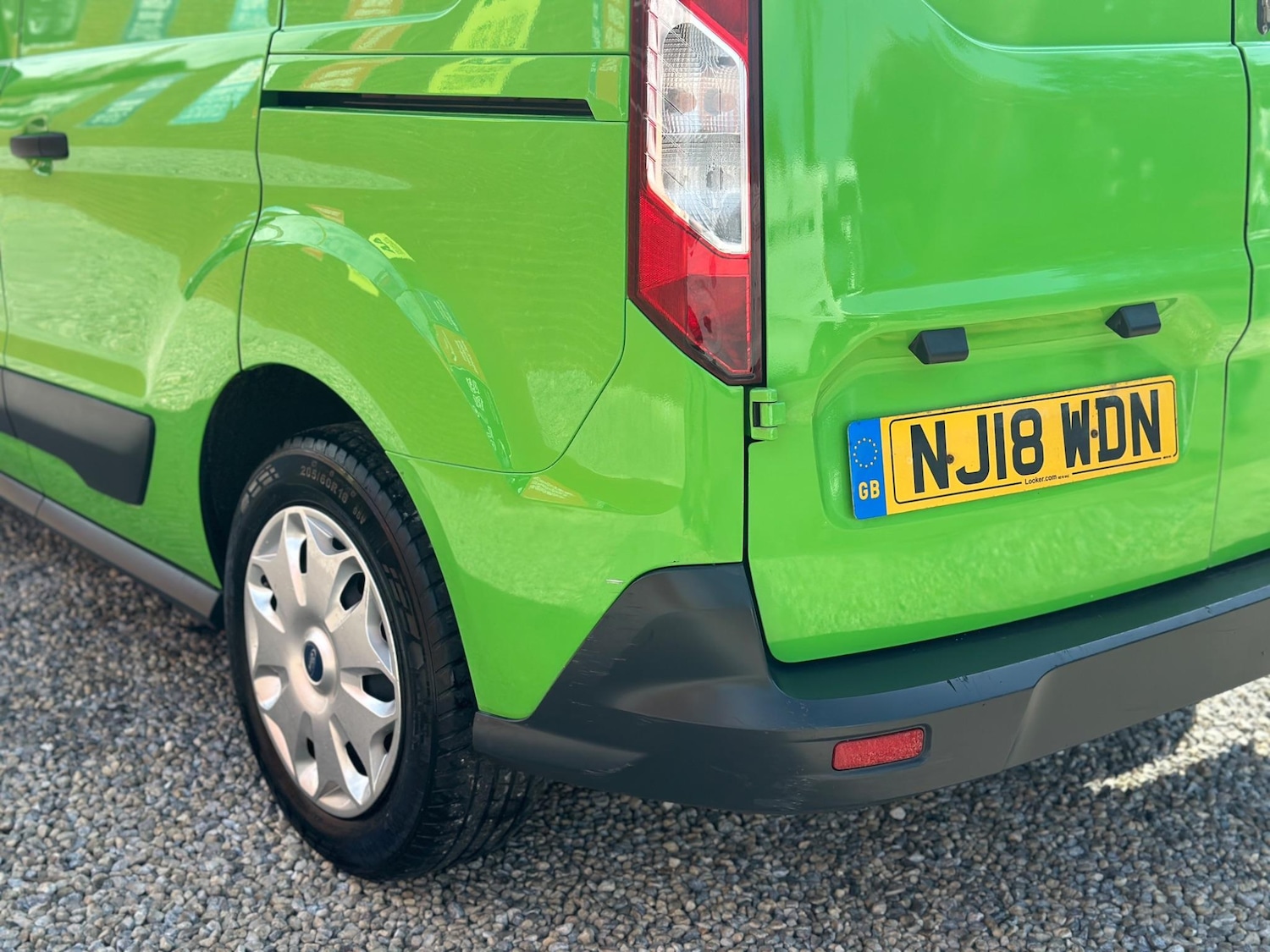 Used Ford Transit Connect 2018 for sale - 76992731: Photo 23