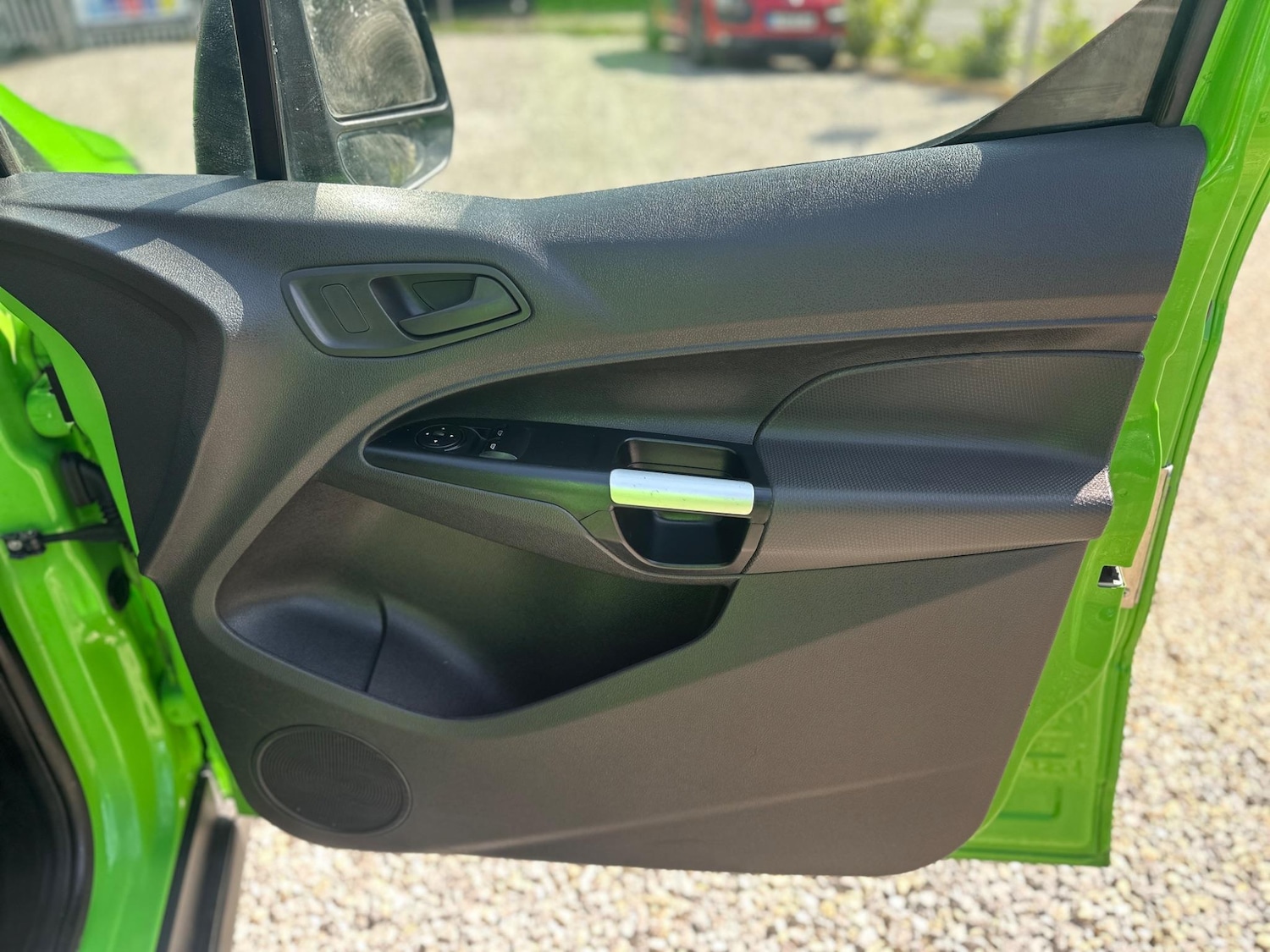 Used Ford Transit Connect 2018 for sale - 76992731: Photo 30