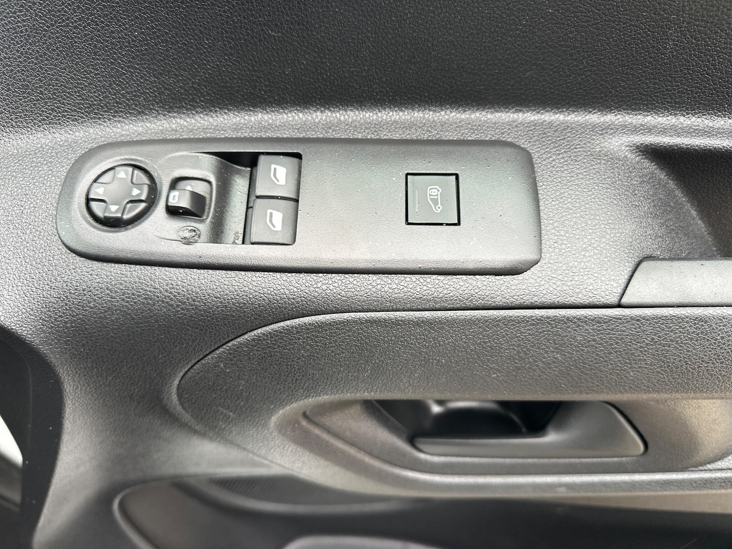 Used Citroen Berlingo 2020 for sale - 77291157: Photo 45